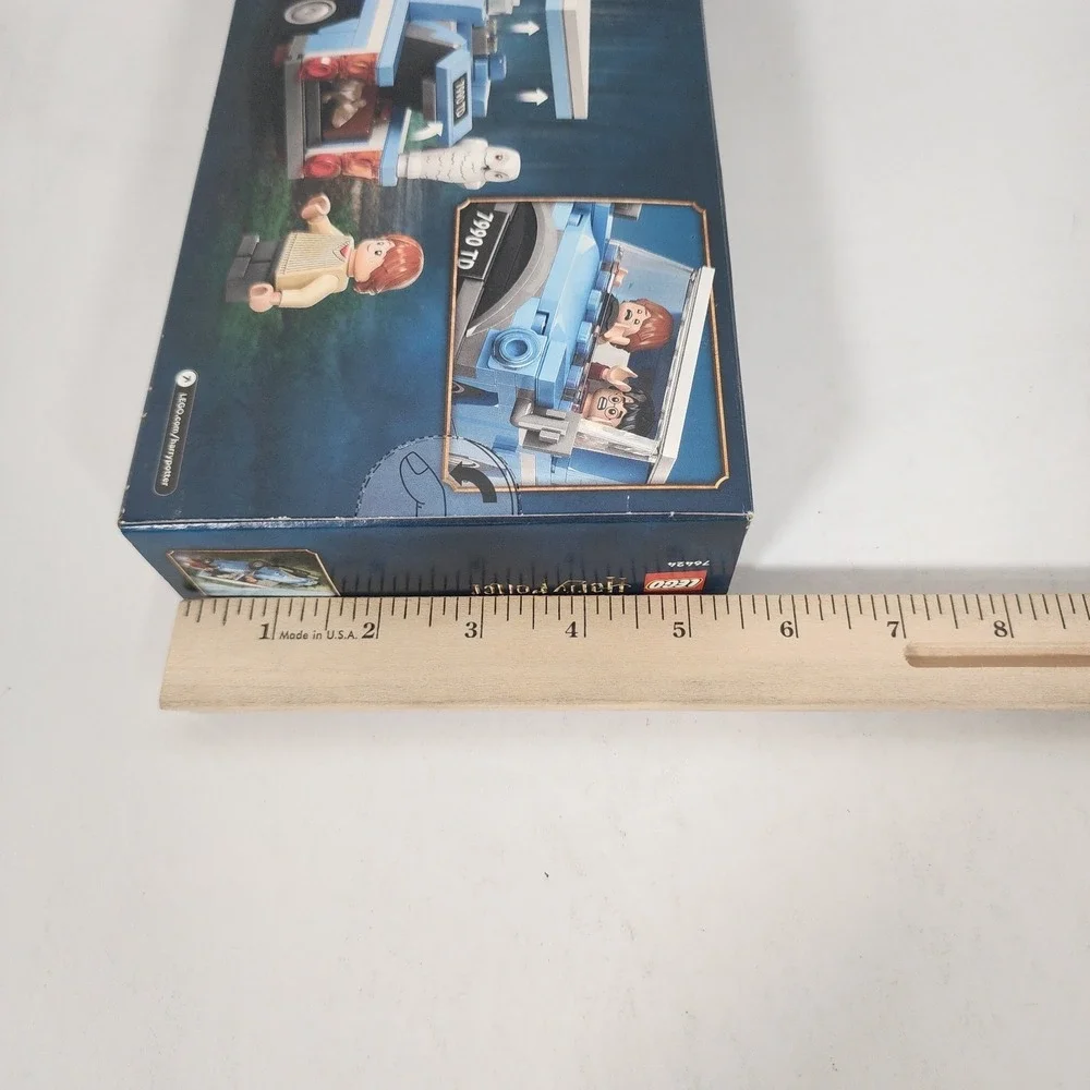LEGO Harry Potter 76424 Flying Ford Anglia 165 Pc New Sealed Hogwarts